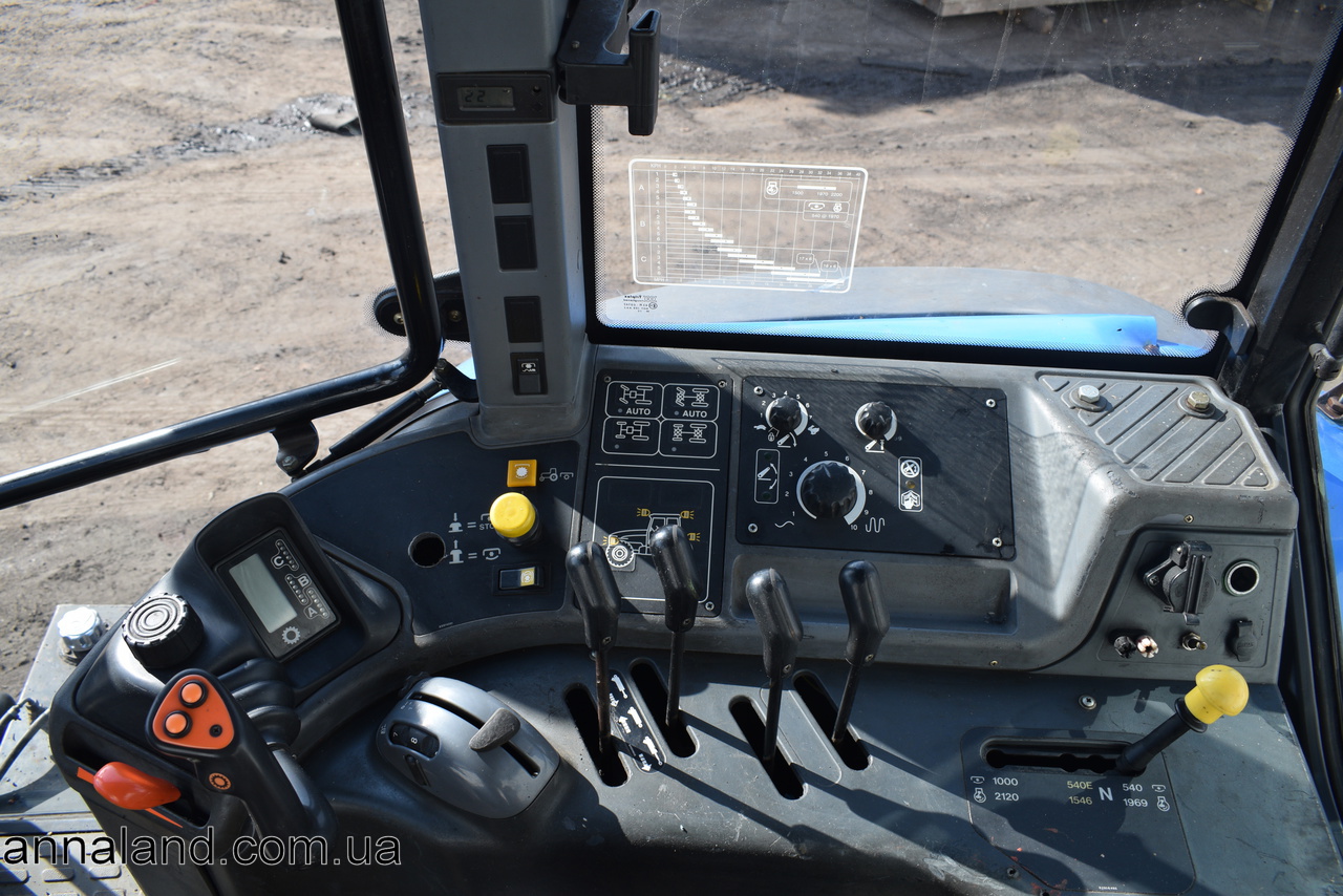 Трактор колісний New Holland TM135 n2 - 07 - Annaland.com.ua.jpg Продаж бу сг техніки з Нідерландів